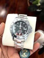 Role_x Sub_mariner | 7A | Timeless Elegance - Image 4